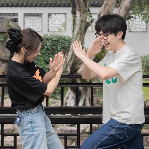 Lee23春夏商场同款情侣短袖男女同码T恤舒适印花LUT0050083RX00FK11000 商品图1