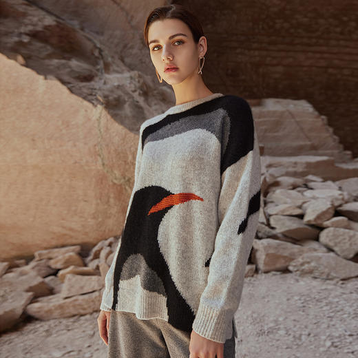 【卡通图案宽松落肩袖羊绒衫】羊绒世家23年秋冬新品羊绒衫企鹅图案保暖毛衣 商品图0