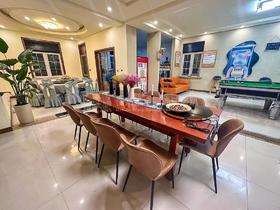 上海慢姑娘一MO居别墅轰趴