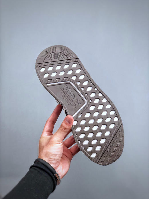 夏季特惠💰360 真标真爆 # Adidas Originals NMD_R1"Black/White/Blue/Yellow"R1系列低帮百搭休闲运动跑步鞋 商品图7