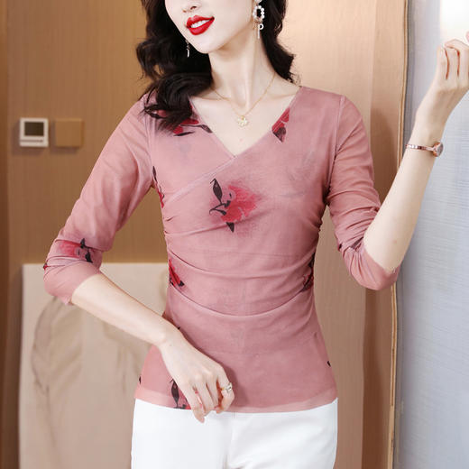 早秋新款，设计感小众女花卉印花v领复古别致优雅长袖上衣KQL-B40N2271 商品图2