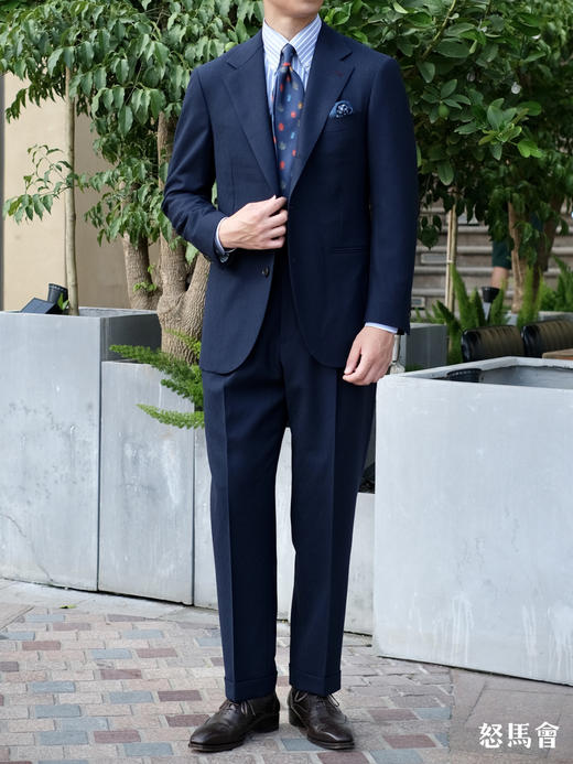 Stylbiella Cube 四经四纬强捻抗皱澳洲美丽诺羊毛藏蓝色全麻衬套装 商品图4