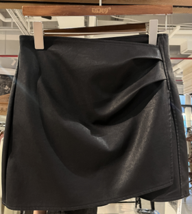 【门店同款】2023年秋季雾面质感皮半裙 154099429