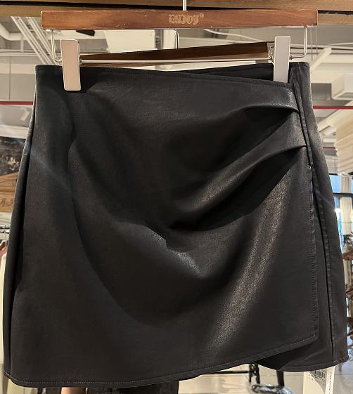 【门店同款】2023年秋季雾面质感皮半裙 154099429 商品图0