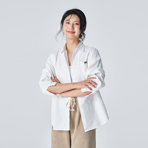 馥迦经典百搭纯棉口袋衬衫 商品图1