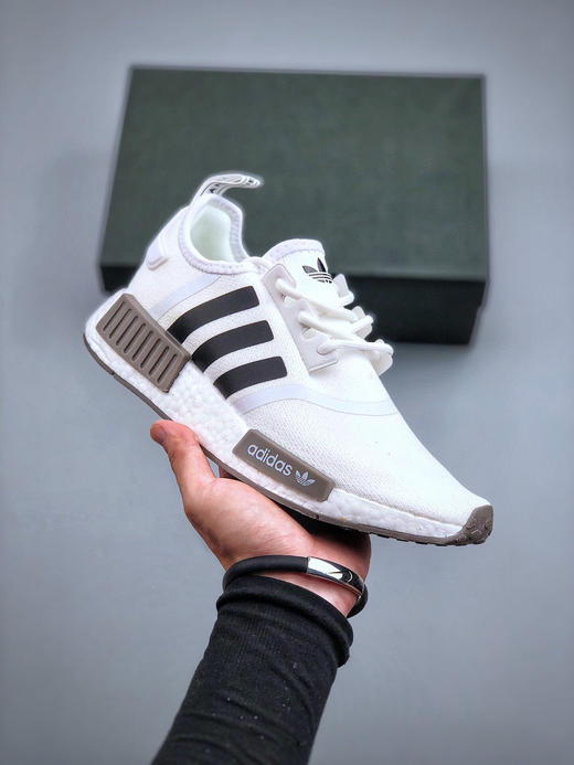 夏季特惠💰360 真标真爆 # Adidas Originals NMD_R1"Black/White/Blue/Yellow"R1系列低帮百搭休闲运动跑步鞋 商品图0