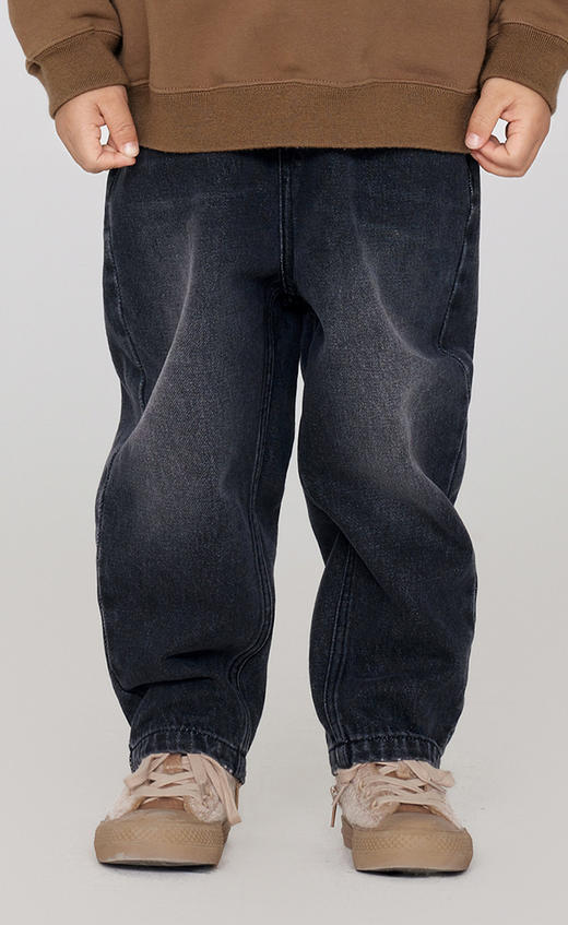 jnby  23年秋款  百搭锥形牛仔长裤 1N9E10800 商品图7