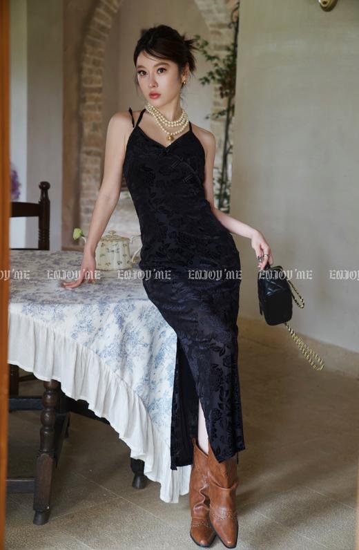 【门店同款】秋季浪漫主义-提花盘扣挂脖连衣裙 154301480 商品图6