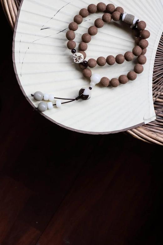 菊斋良品•沉檀记•越南沉香手串 商品图1