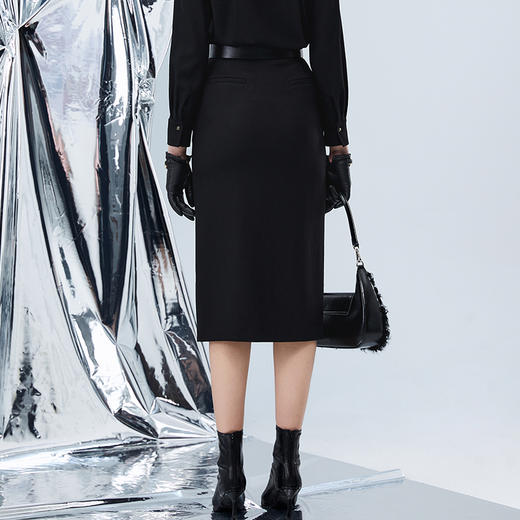 EITIE爱特爱冬季新款时尚气质显瘦高腰开叉半身裙7606312 商品图4