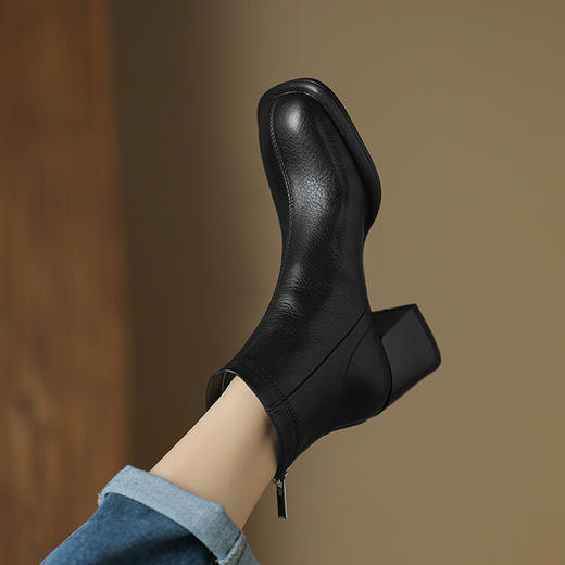 纯色百搭，软肤水晶头层羊皮粗跟后拉链短靴YS-3299 商品图3