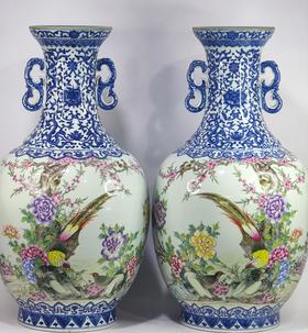 青花斗彩锦堂富贵双耳瓶