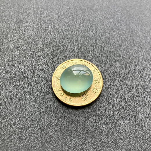 高冰种蓝水翡翠大蛋面鸽子蛋 商品图5