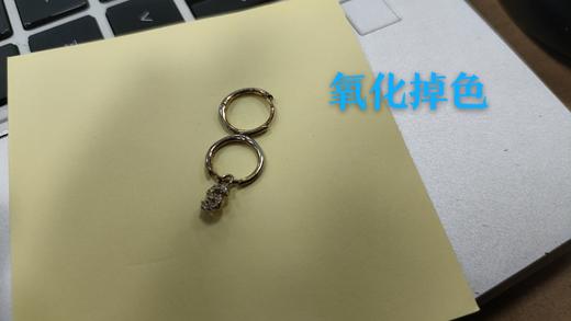 AE11748OXYS-1 不对称字母耳环女 新款潮小巧耳圈耳坠 圆圈款复古银首饰品 商品图3