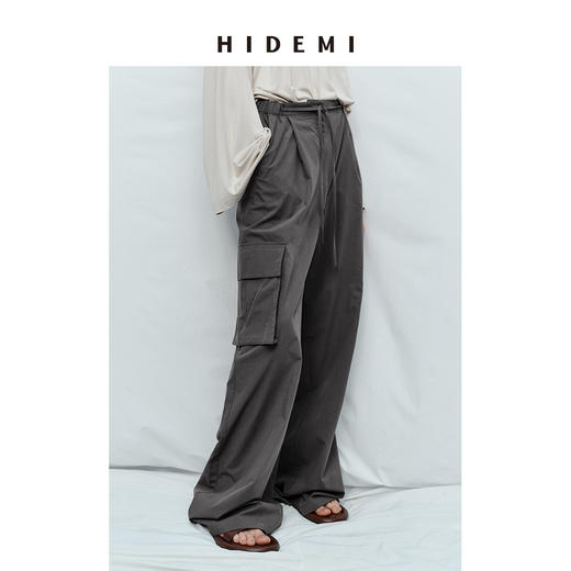 HIDEMI 工装设计感大口袋抽绳腰带式中低腰阔腿裤 黑色/灰色 商品图6