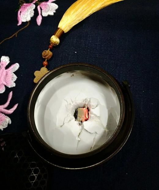 菊斋雅制•流苏提篮紫铜手炉 商品图6