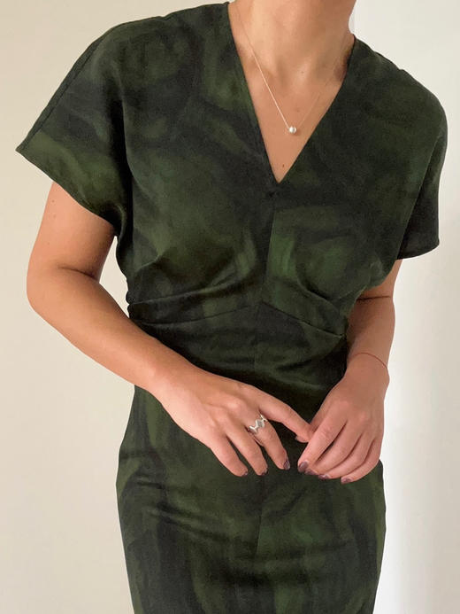 Viiolez｜silk Dress [ 绿色真丝晕染印花短袖连衣裙 ] 商品图4