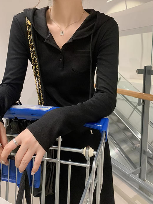 【179元任选2件】最后一波现货！2色连帽连衣长裙 商品图1