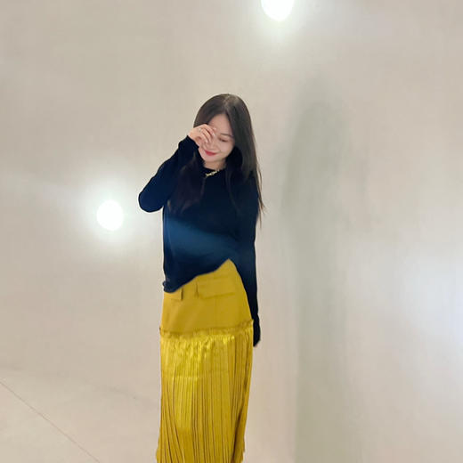 25特价 2308405   镜面百褶拼接半裙 商品图7