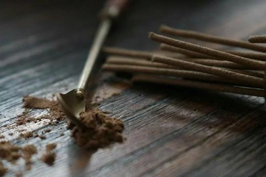 菊斋良品•沉檀记•青玉案线香 商品图1