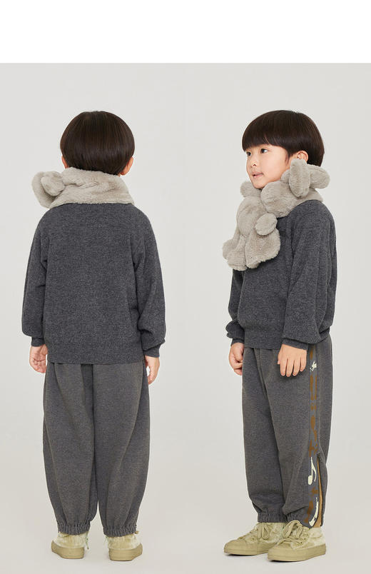 jnby  23年秋款 小兔毛围巾  6N9K12380 商品图5