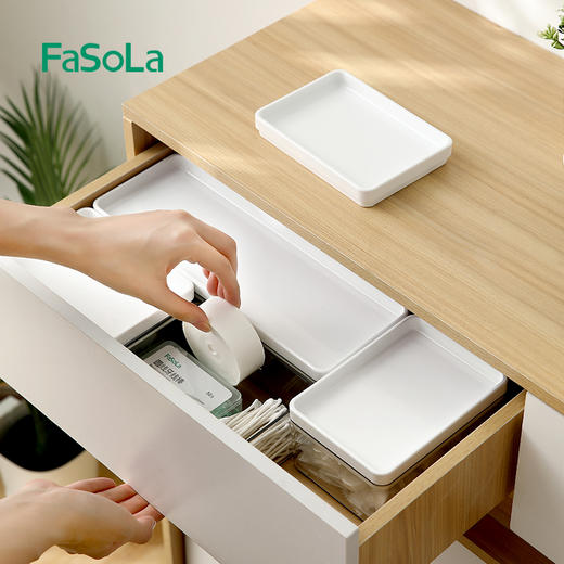 FaSoLa桌面收纳盒化妆品透明盒带盖整理储物盒办公书桌杂物置物架 商品图3