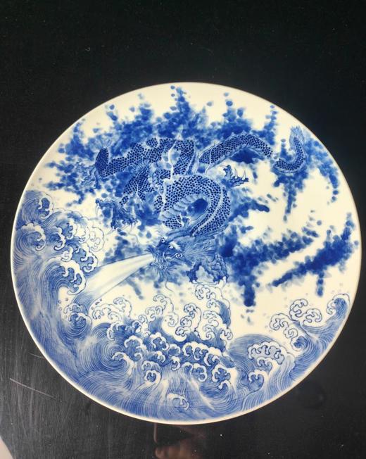 工笔手绘青花龙赏盘 商品图0