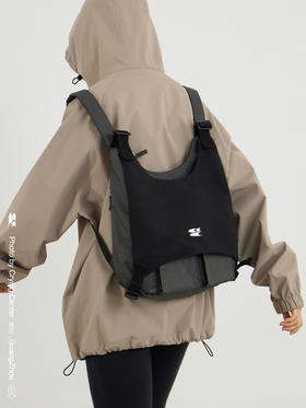 CryingCenter 黑灰机能户外背心型双肩包可斜挎 哭喊中心