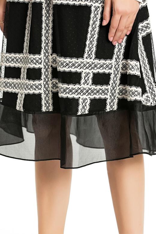 SUMMER & SAGE 黑白格纹高腰半身裙 3356 商品图4