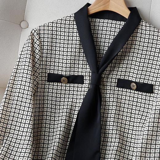 2023秋装新款衬衫女长袖宽松雪纺衫格子黑色士衬衣A2501 商品图3