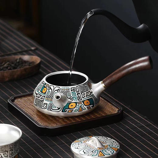 「金银错饕餮鎏银壶」金丰唐手工中式茶壶 家用复古文艺鎏银主人杯餐饮用具 商品图3