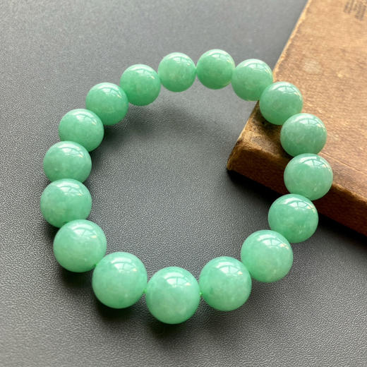 糯冰种苹果绿翡翠珠串手钏 商品图1