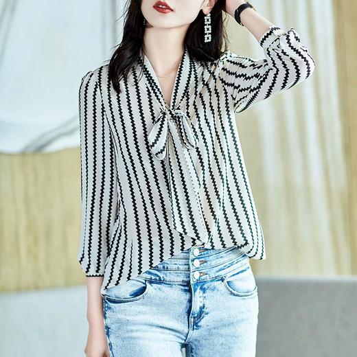 2023秋装新款衬衫女长袖宽松雪纺衫条纹女士衬衣A2755 商品图1