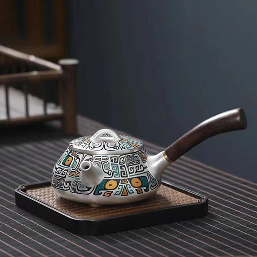 「金银错饕餮鎏银壶」金丰唐手工中式茶壶 家用复古文艺鎏银主人杯餐饮用具 商品图2