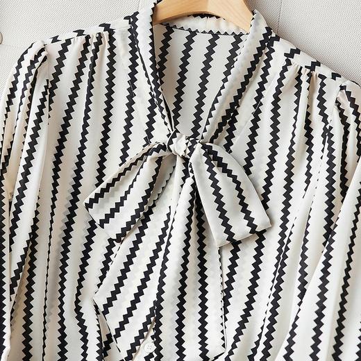 2023秋装新款衬衫女长袖宽松雪纺衫条纹女士衬衣A2755 商品图3