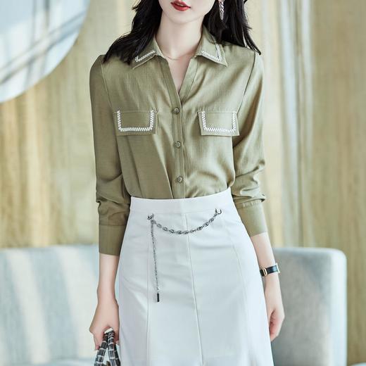 2023秋装新款衬衫女长袖大码简约军绿色女士衬衣A2732 商品图1