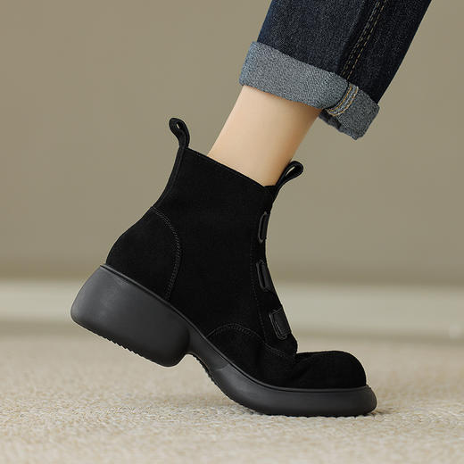 时尚减龄，个性拼色牛反绒厚底短靴KYD-KK7880 商品图9