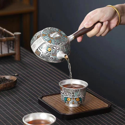 「金银错饕餮鎏银壶」金丰唐手工中式茶壶 家用复古文艺鎏银主人杯餐饮用具 商品图1