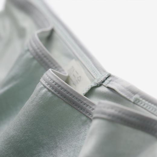 金三塔真丝内裤女100%桑蚕丝缎面透气舒适高腰三角裤女（私密物品不支持退换） NZFAA201 商品图2