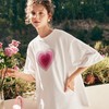 OLrain欧芮儿法式白色T恤女夏季2023新款宽松爱心印花中长款上衣 商品缩略图1