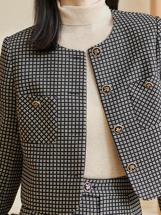 剩S/XL/XXL 米思阳2025春季新款时尚小香风格纹短外套圆领长袖单排扣上衣2691 商品图3