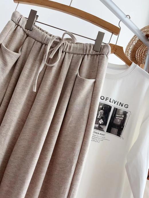 老米优品/懒洋洋的秋日，离不开软绵绵的拖地裤《松弛感糯米针织阔腿裤》微拖地，显瘦显腿直，大爱！K230821A 商品图5