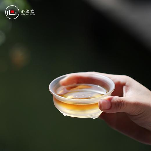 心缘堂 直腹杯 琉璃三足茶杯宝相花品茗杯功夫茶具茶杯茶器好友礼物 商品图0
