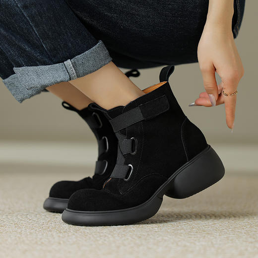 时尚减龄，个性拼色牛反绒厚底短靴KYD-KK7880 商品图8