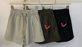 秋季韩系简约皮短裤 154302360