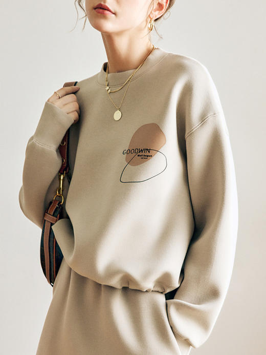 OLrain欧芮儿法式浅咖色时尚套装女早秋2022新款卫衣半身裙两件套 商品图1