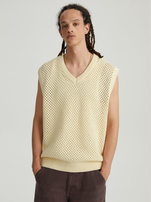 WassupHouse 镂空V领毛背心 商品图7