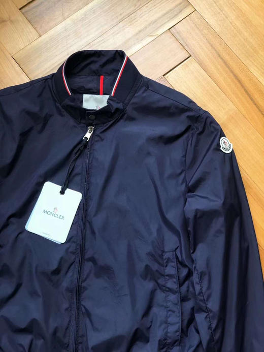 Moncler/蒙口 22SS  LOGO徽标 压纹立领 轻薄尼龙 夹克外套 顶级版本 商品图4