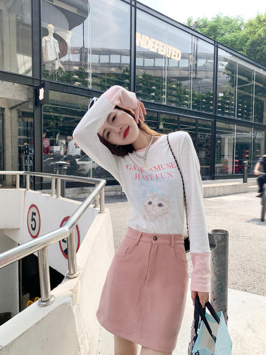 <曾小咸推荐>【梦幻萌宠】猫咪印花长袖T恤/收扣白色牛仔裤 商品图4