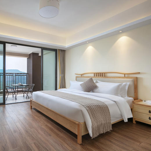 【山外悦居】长泰山外悦居度假酒店 克拉公馆·观景大床房（含早） 商品图0